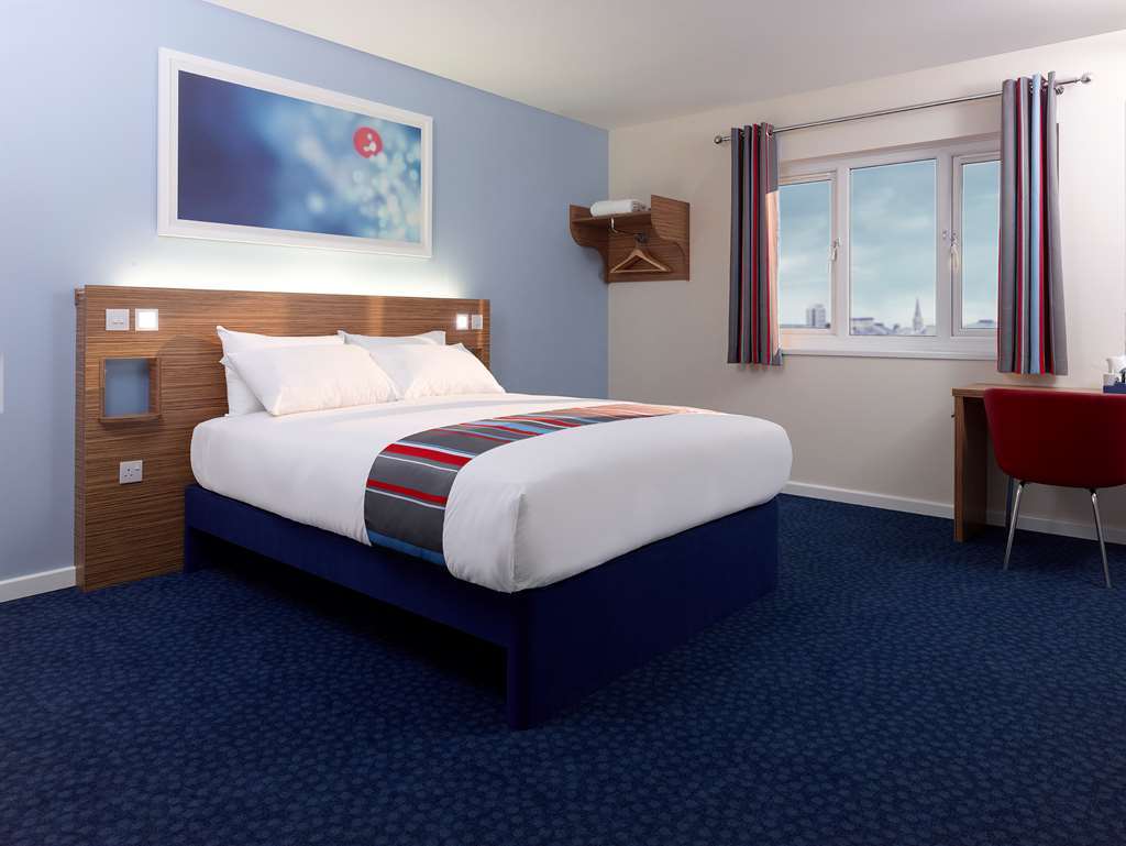 Travelodge Northampton Upton Way Pokoj fotografie